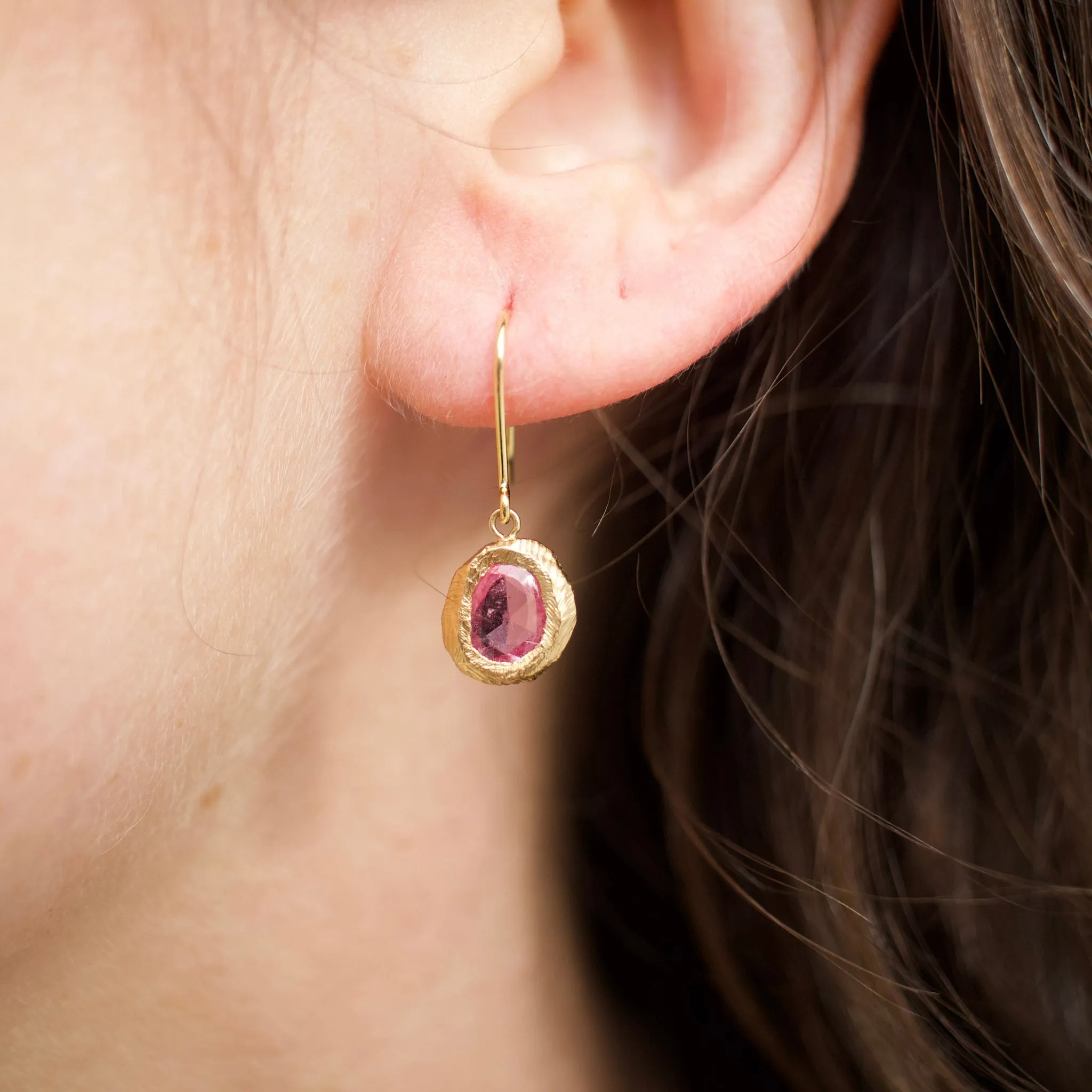 18K Freeform Drop Earring in Vivid Pink Sapphire