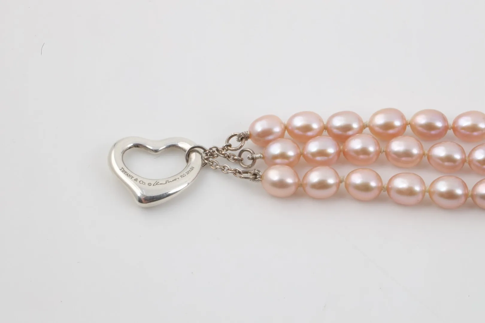 7.75" Tiffany & Co. 925 Silver Elsa Peretti Pink Pearl Bracelet (20.99g.)