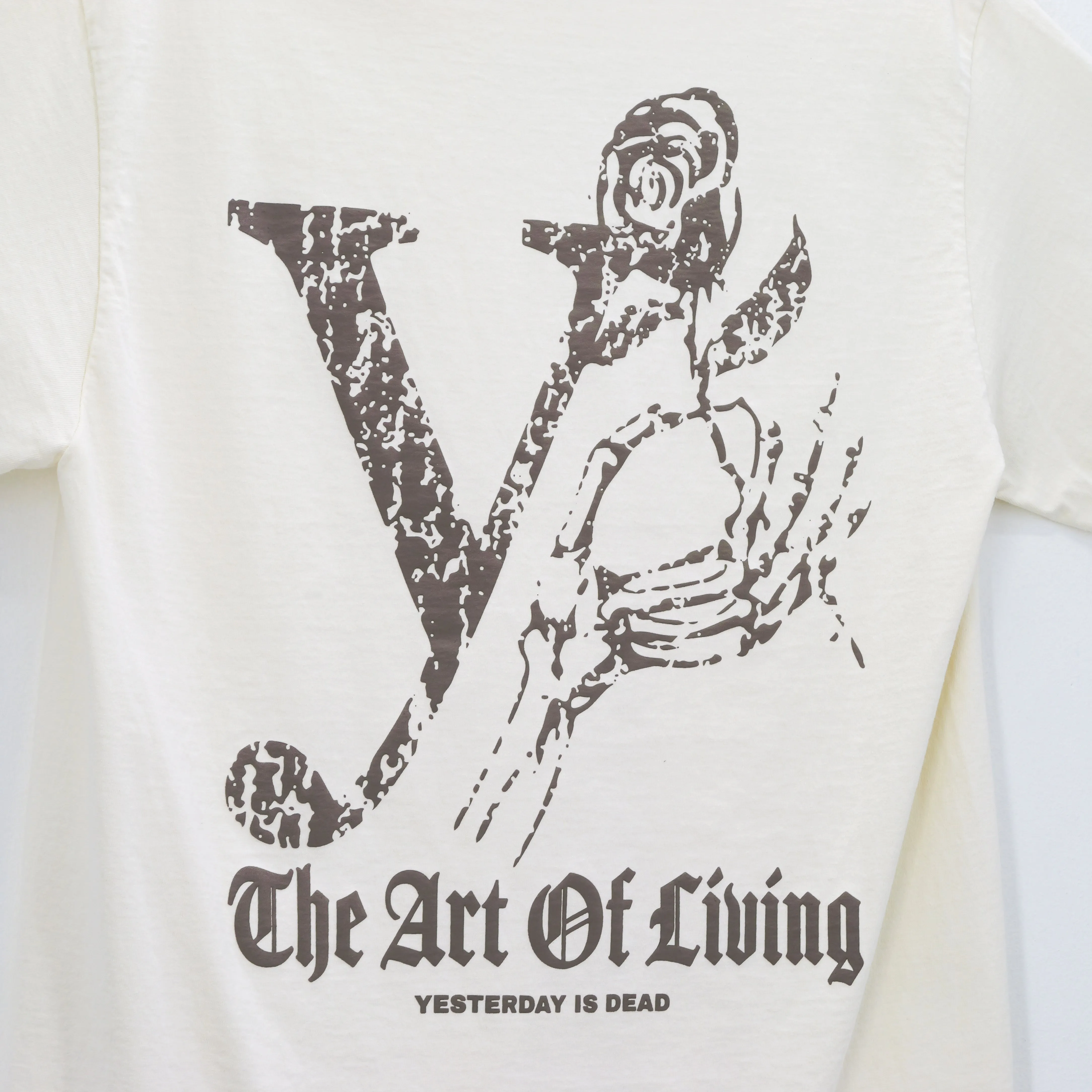 Art Of Living Tee Cream