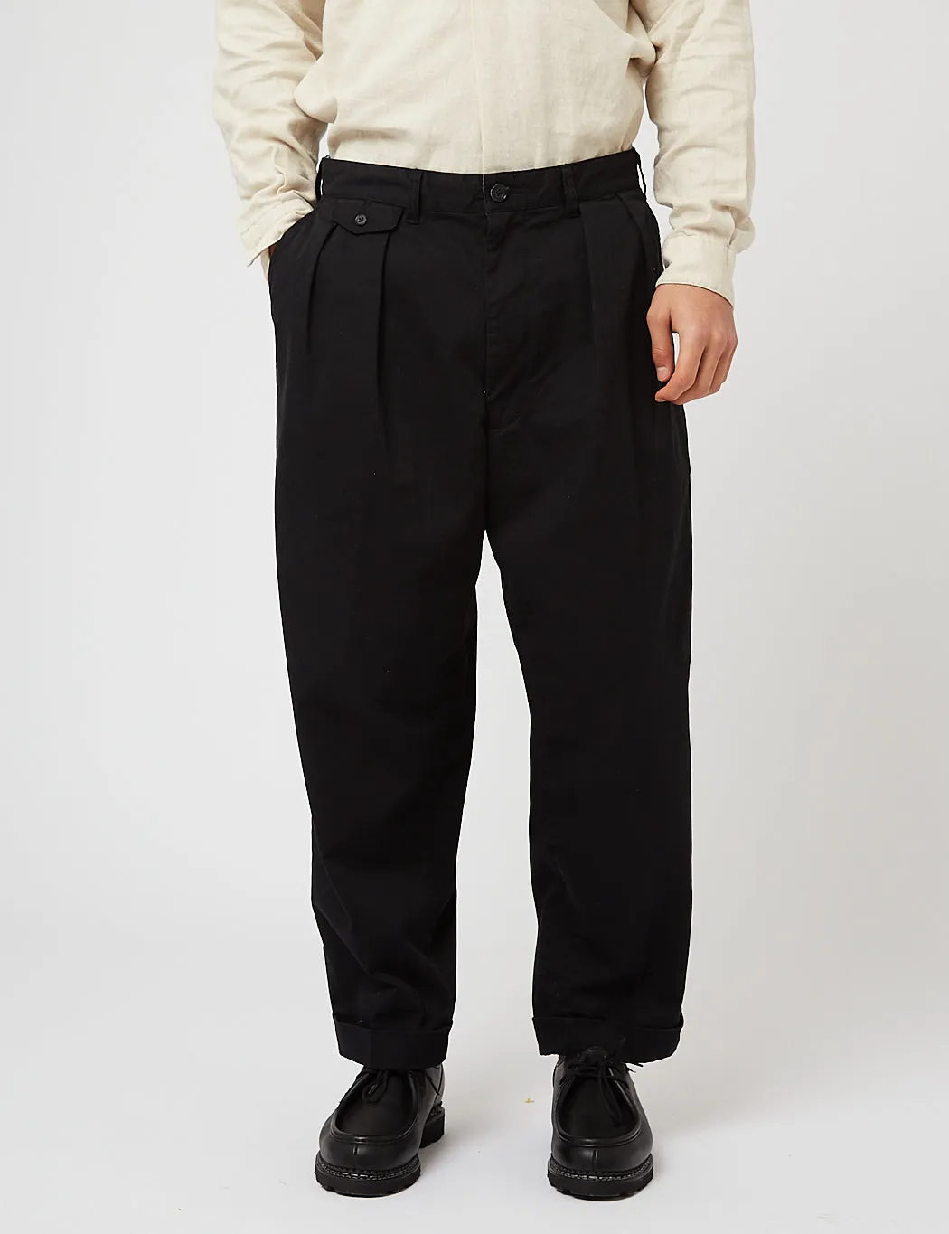 Beams Plus 2 Pleat Twill Trousers - Black