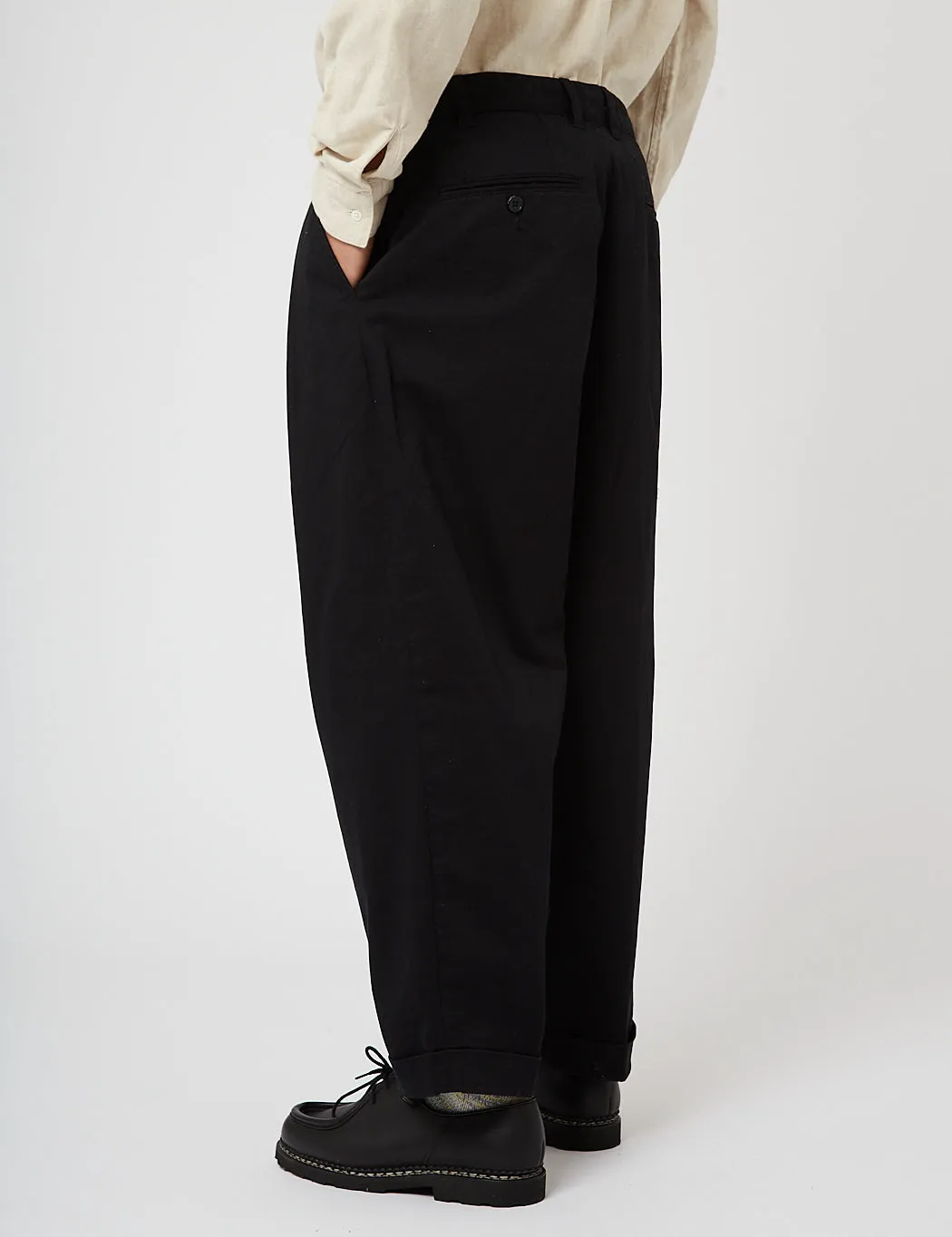 Beams Plus 2 Pleat Twill Trousers - Black