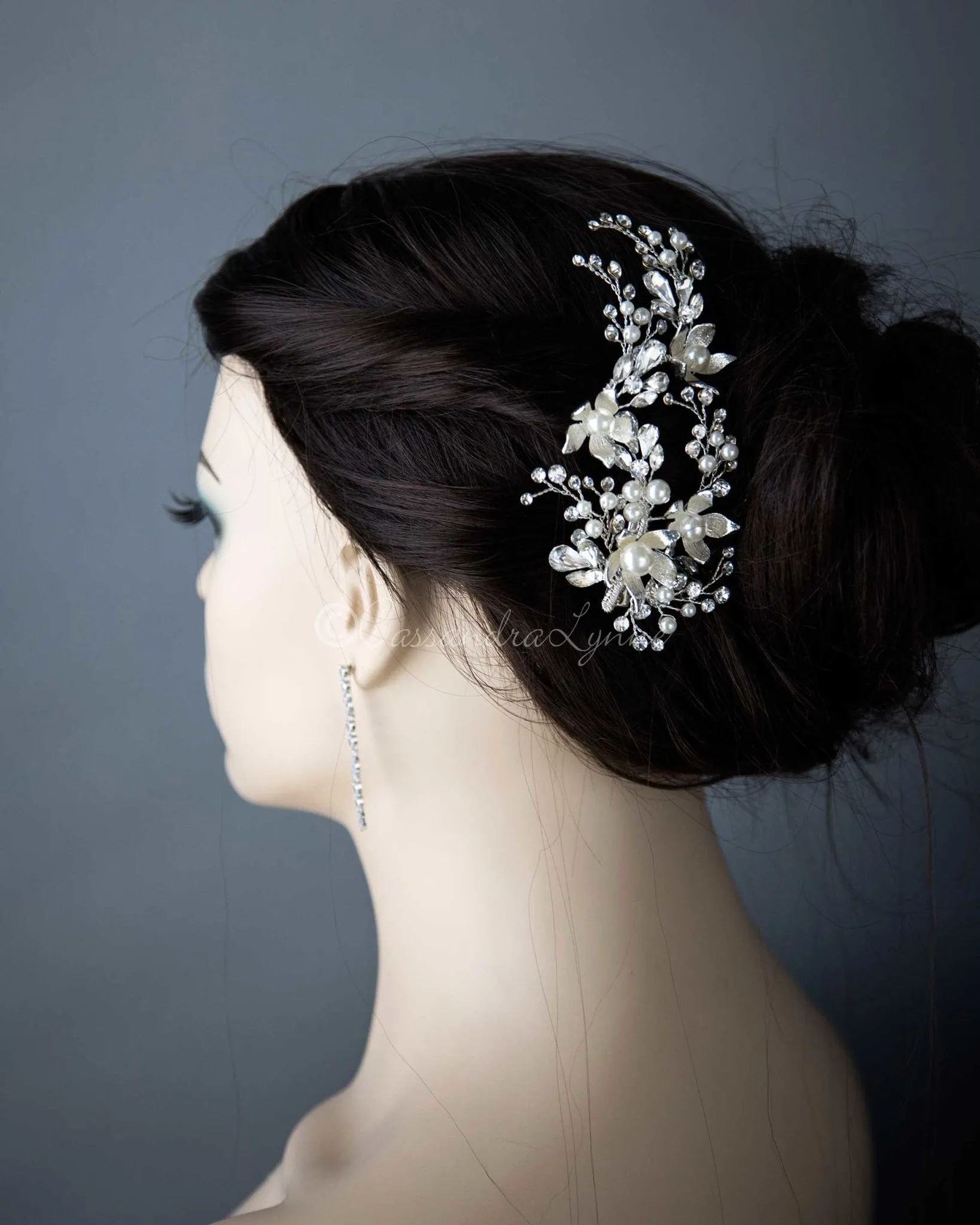 Bridal Hair Clip of Pearl Flowers