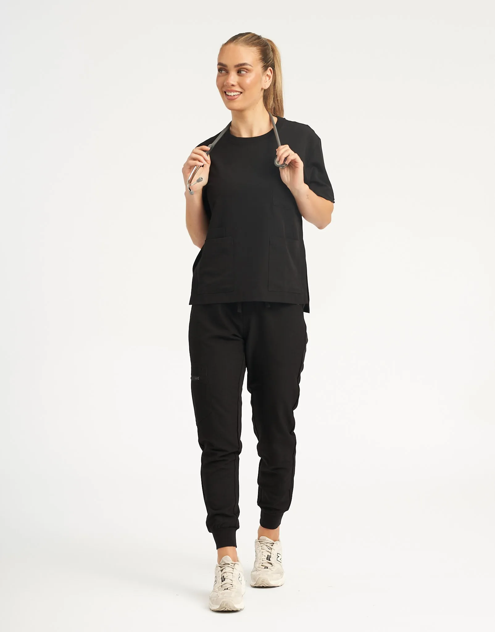 Essential Crewneck Scrub Top - Black