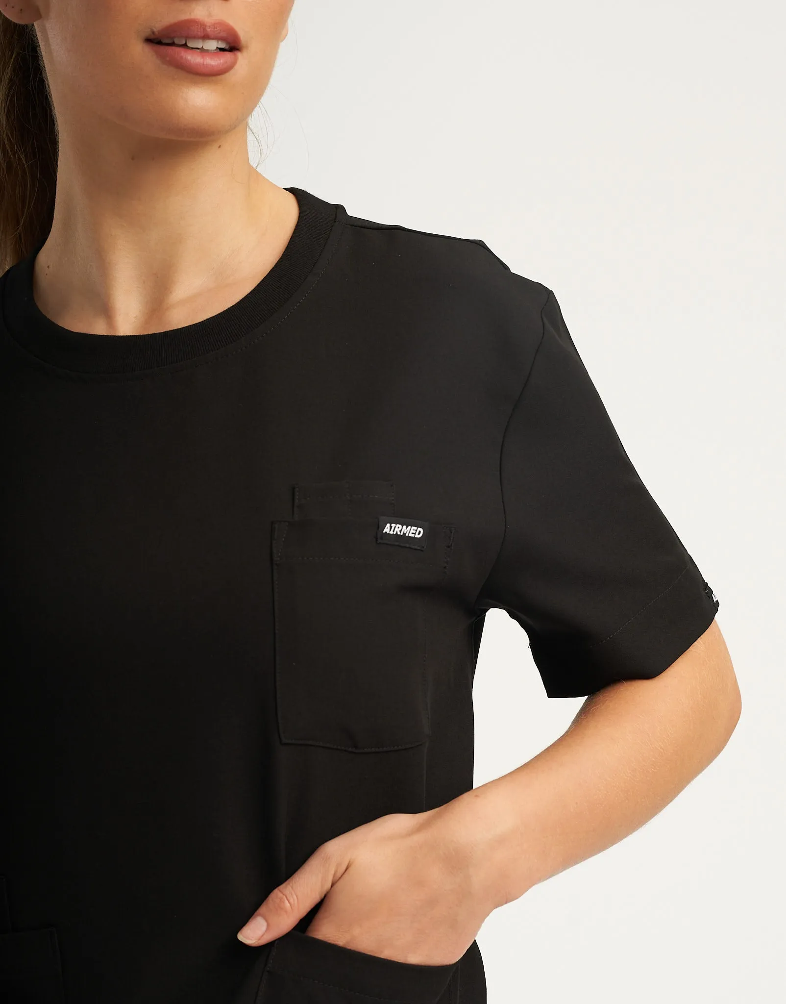 Essential Crewneck Scrub Top - Black