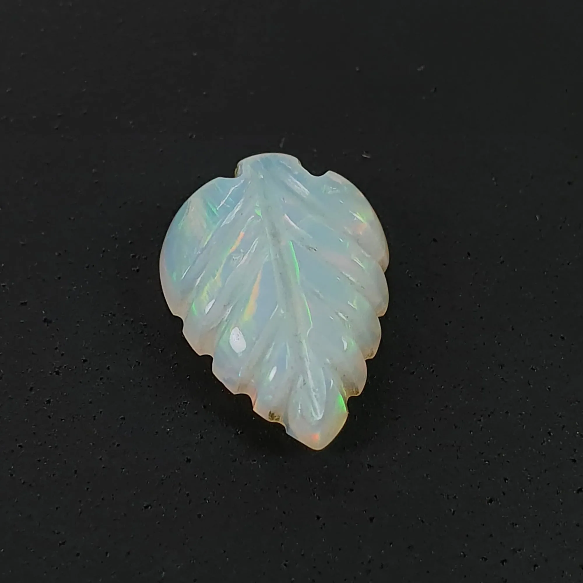 ETHIOPIAN OPAL Gemstone Carving : 2.00cts Natural Untreated White Opal Hand Carved Leaf 12.5*9.5mm