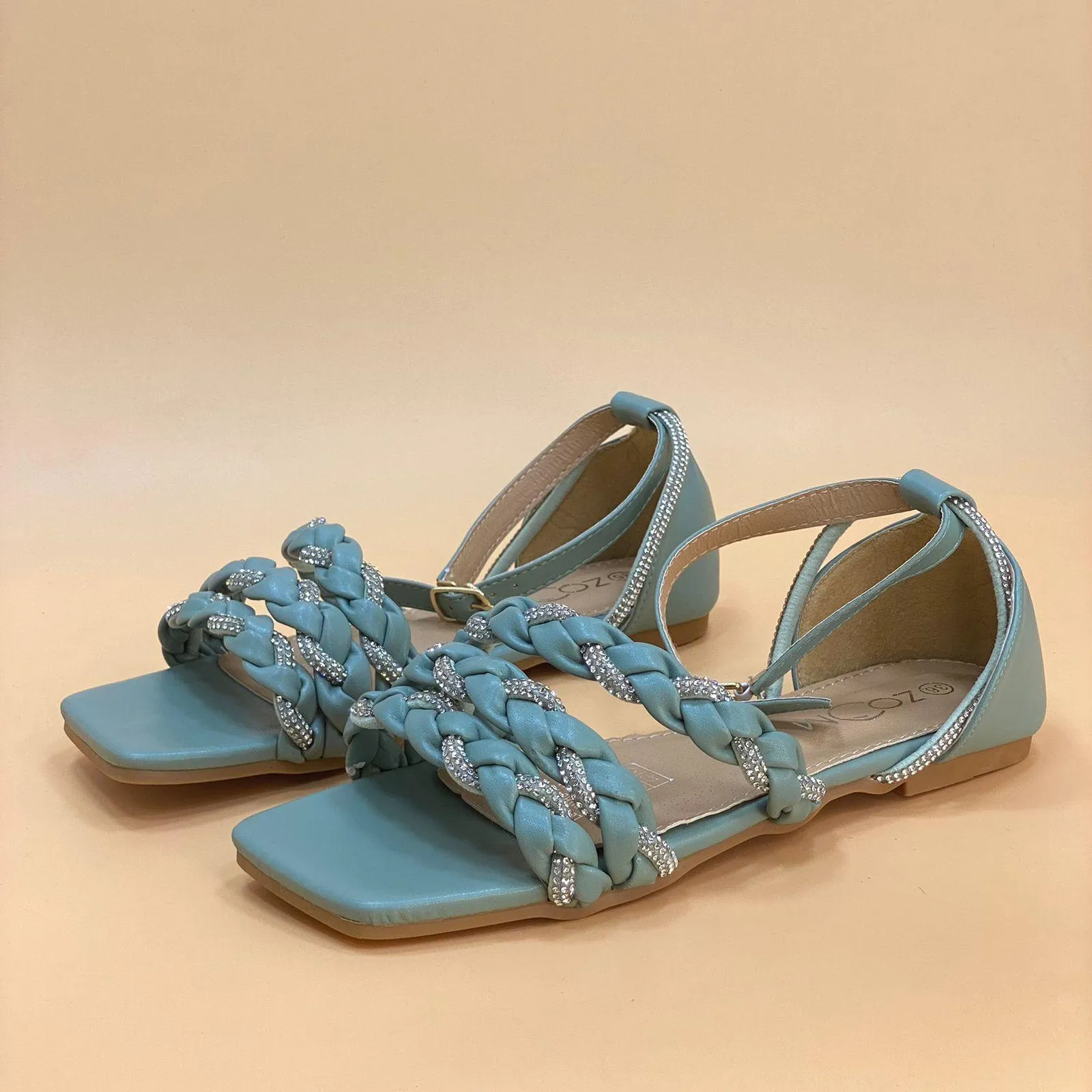 NEW ,  WOMEN SANDAL W601