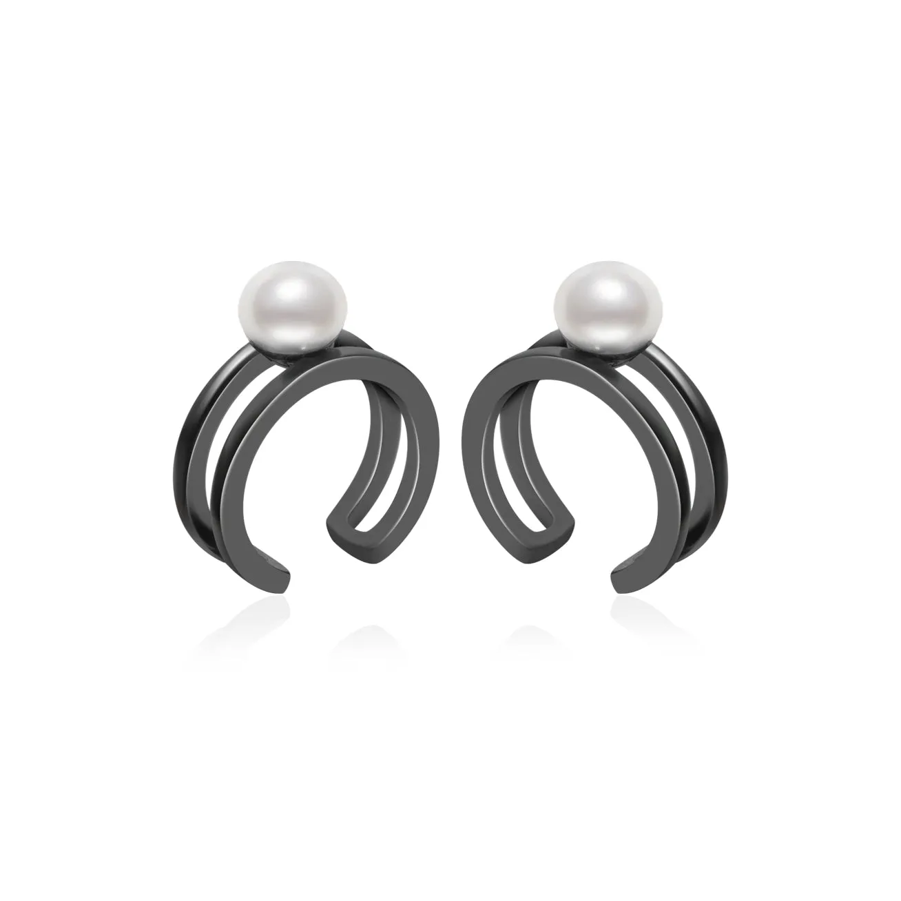 New Yorker Freshwater Pearl Earring Cuff WE00491