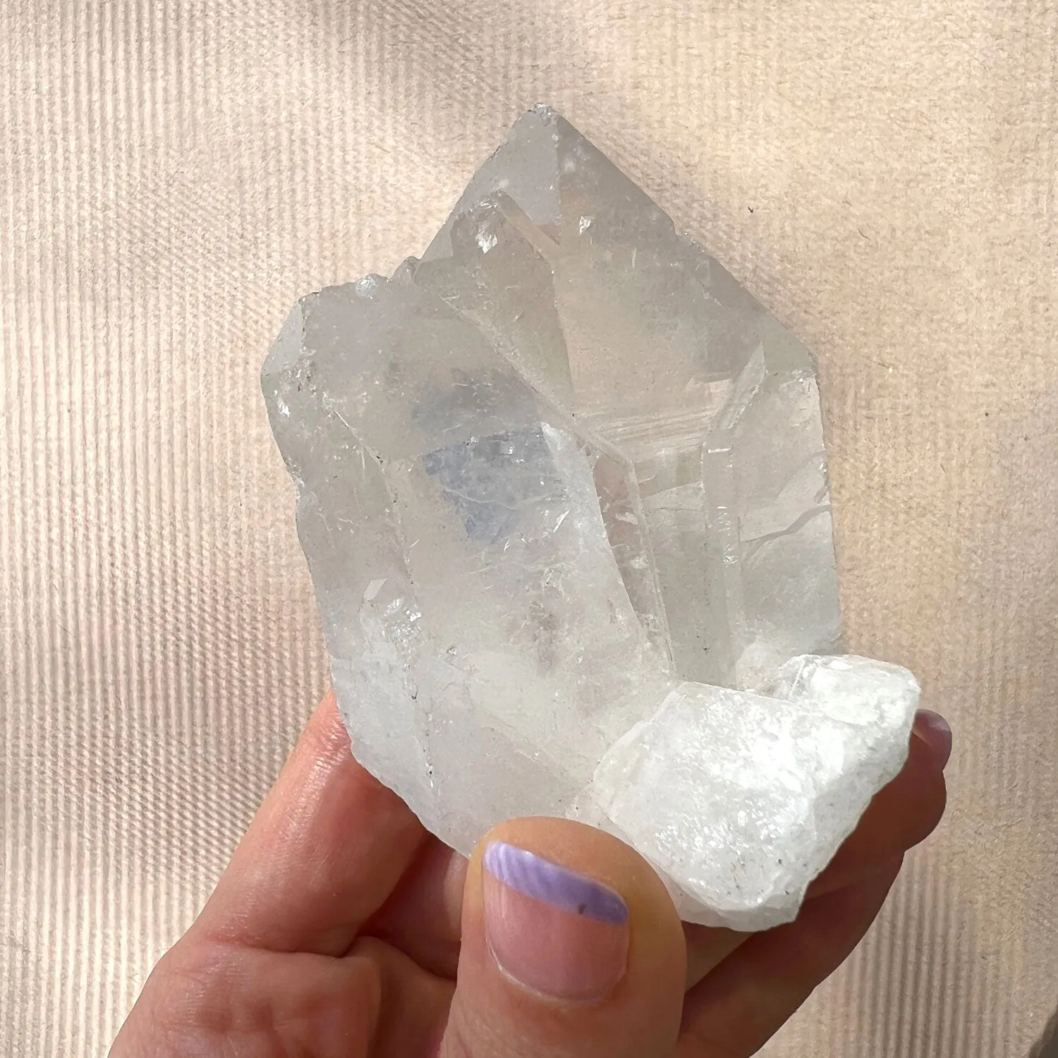 Quartz Crystal 8 SS01