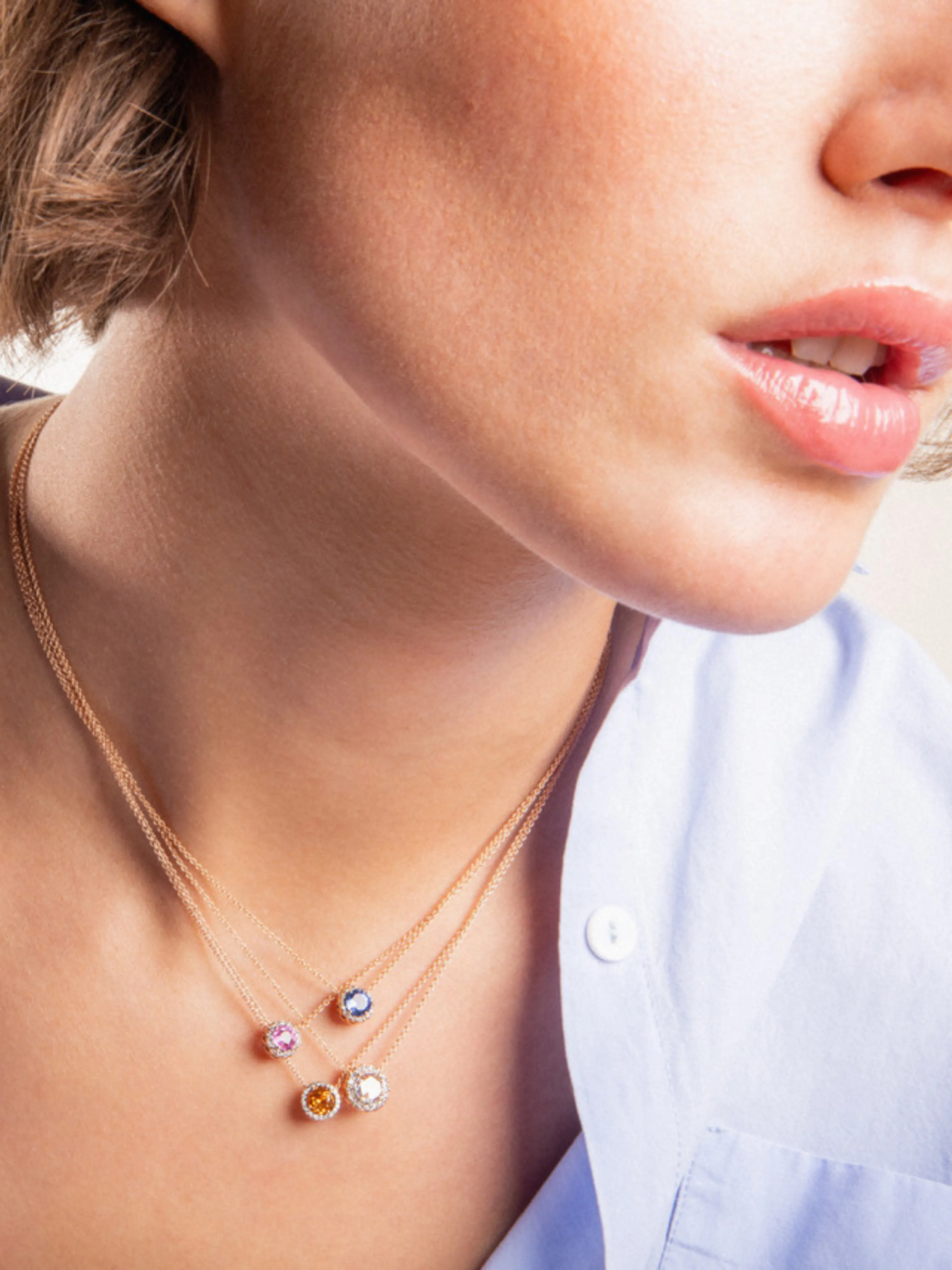 Stone Halo Necklace in Pink Gold and Diamond