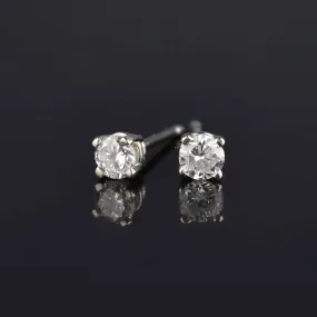 Vintage 14K White Gold .25CTW Diamond Stud Earrings